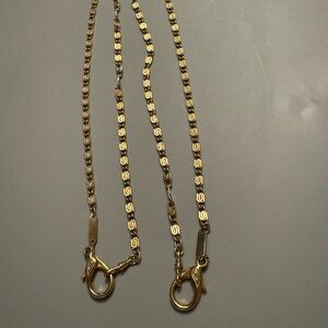 Elegant Gold Chain Necklace